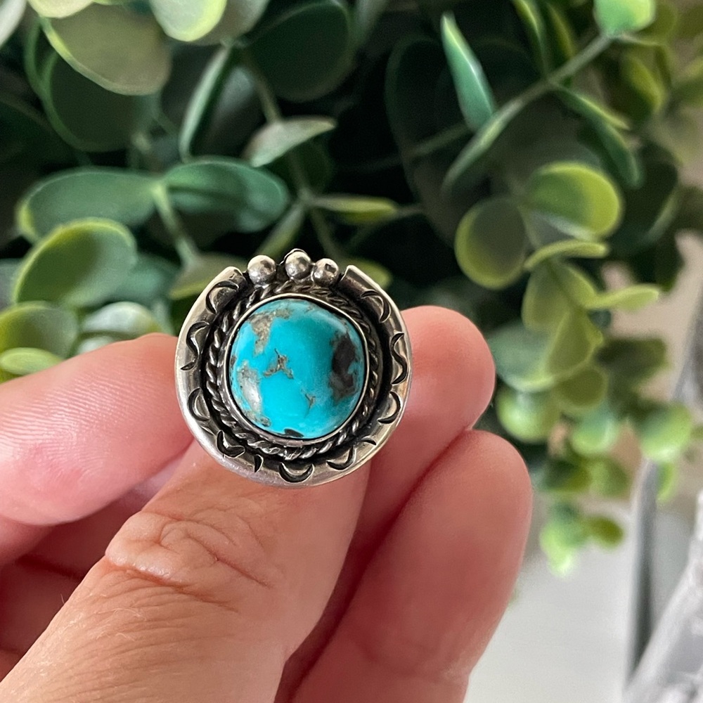 Old Pawn Native American Navajo Turquoise sterling silver Ring size 7